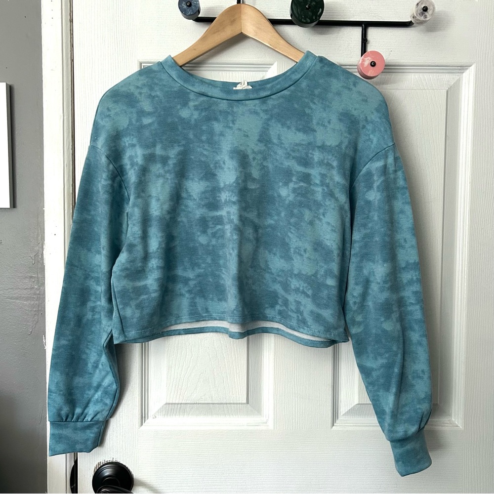 Garage tie dye top